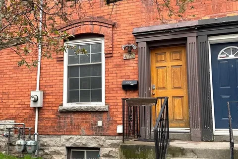 478 Cumberland Street, ON K1N 7J9