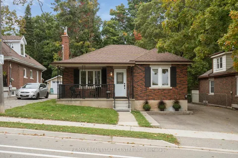 196 Silvercreek Parkway, ON N1H 3S7