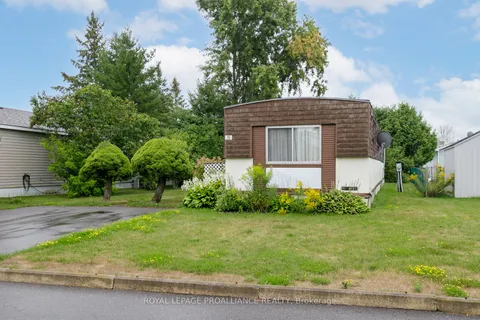 15 Thrush Lane, ON K8N 4Z3