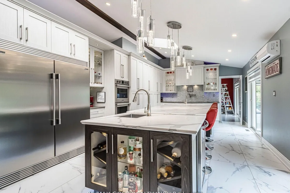 5947 Fourth Line, ON N0B 1Z0