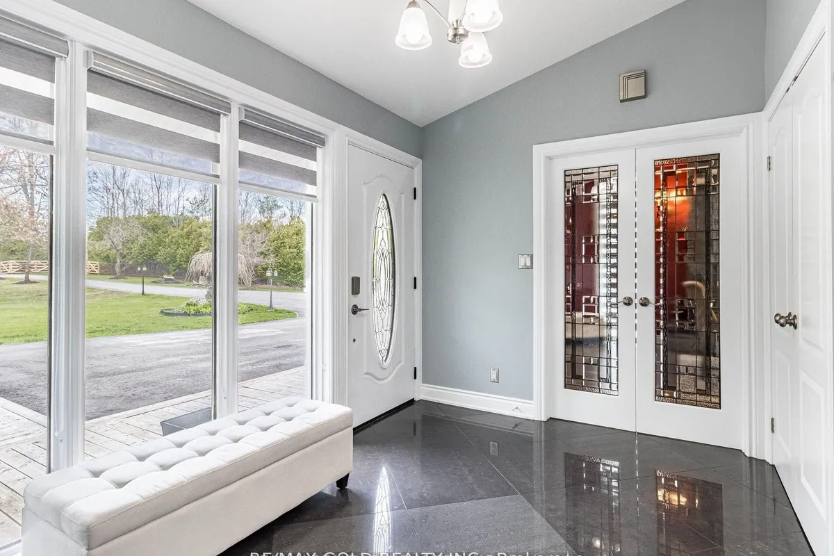 5947 Fourth Line, ON N0B 1Z0