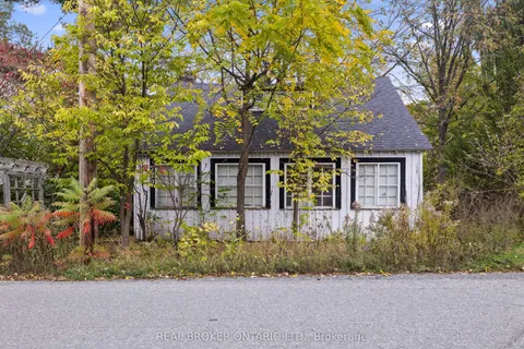 229 BRITANNIA Road, ON K2B 5X1