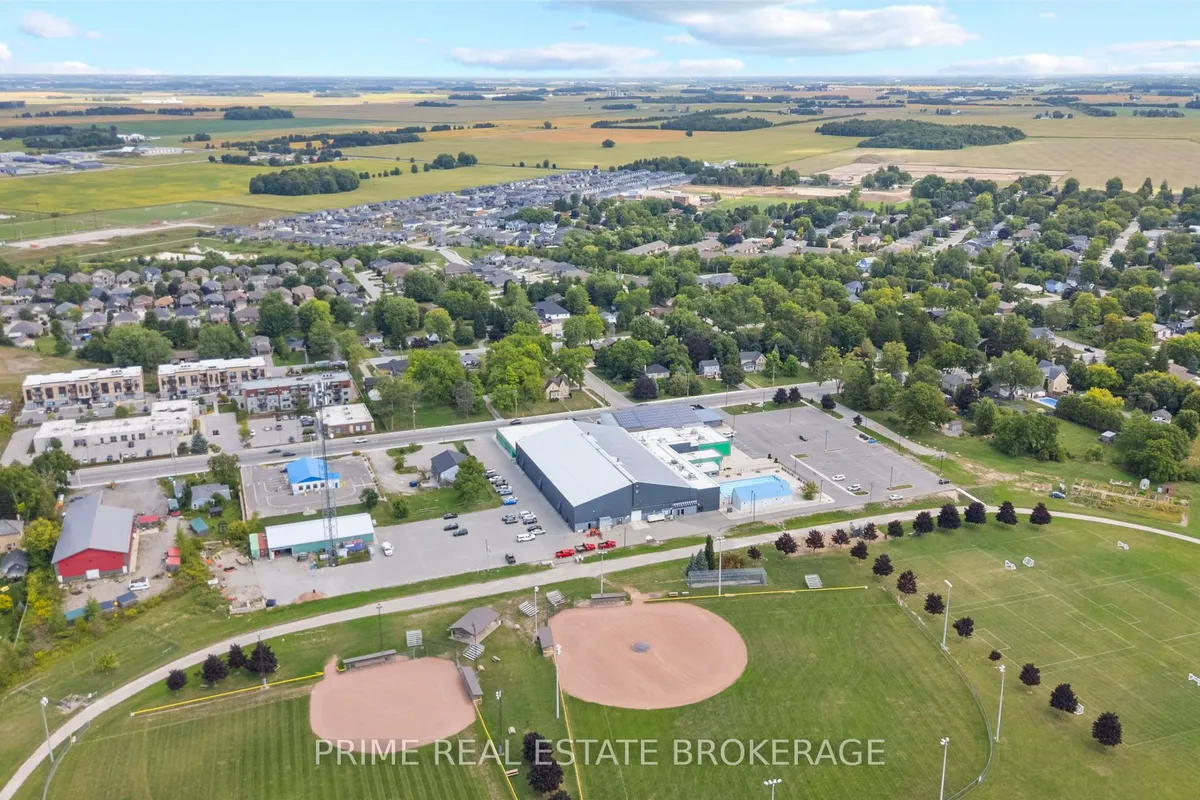 177 Chestnut Street, ON N0M 2J0