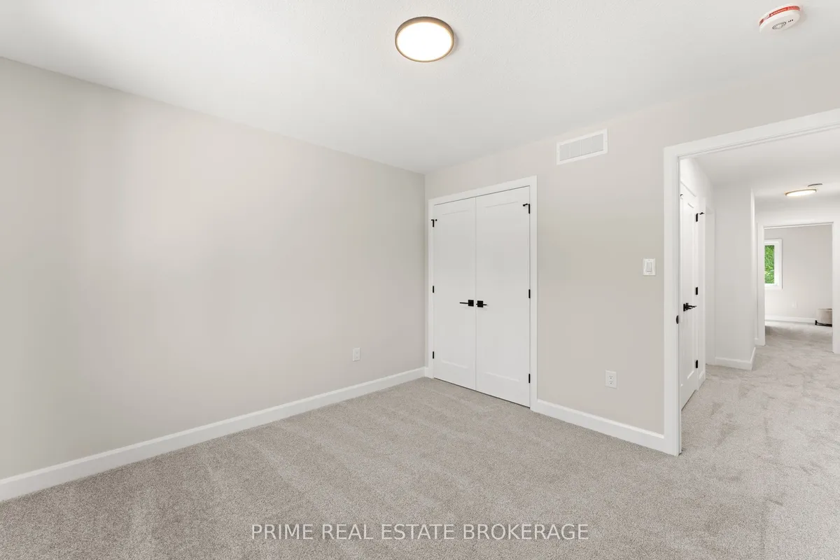 177 Chestnut Street, ON N0M 2J0