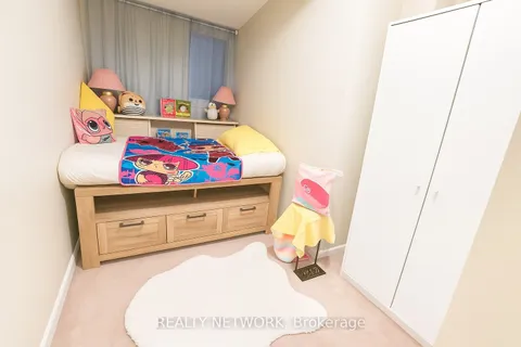 30 McAlpine Avenue, ON L3B 1T8