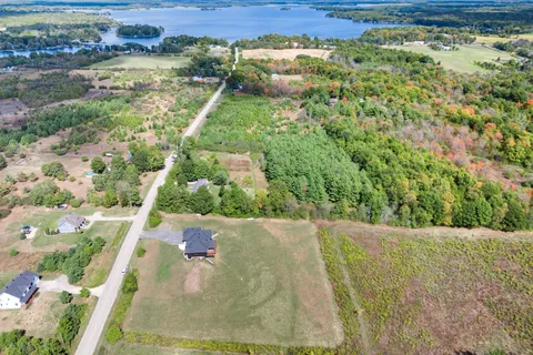 61 Old Kingston Road, ON K0G 1L0