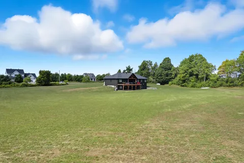 61 Old Kingston Road, ON K0G 1L0