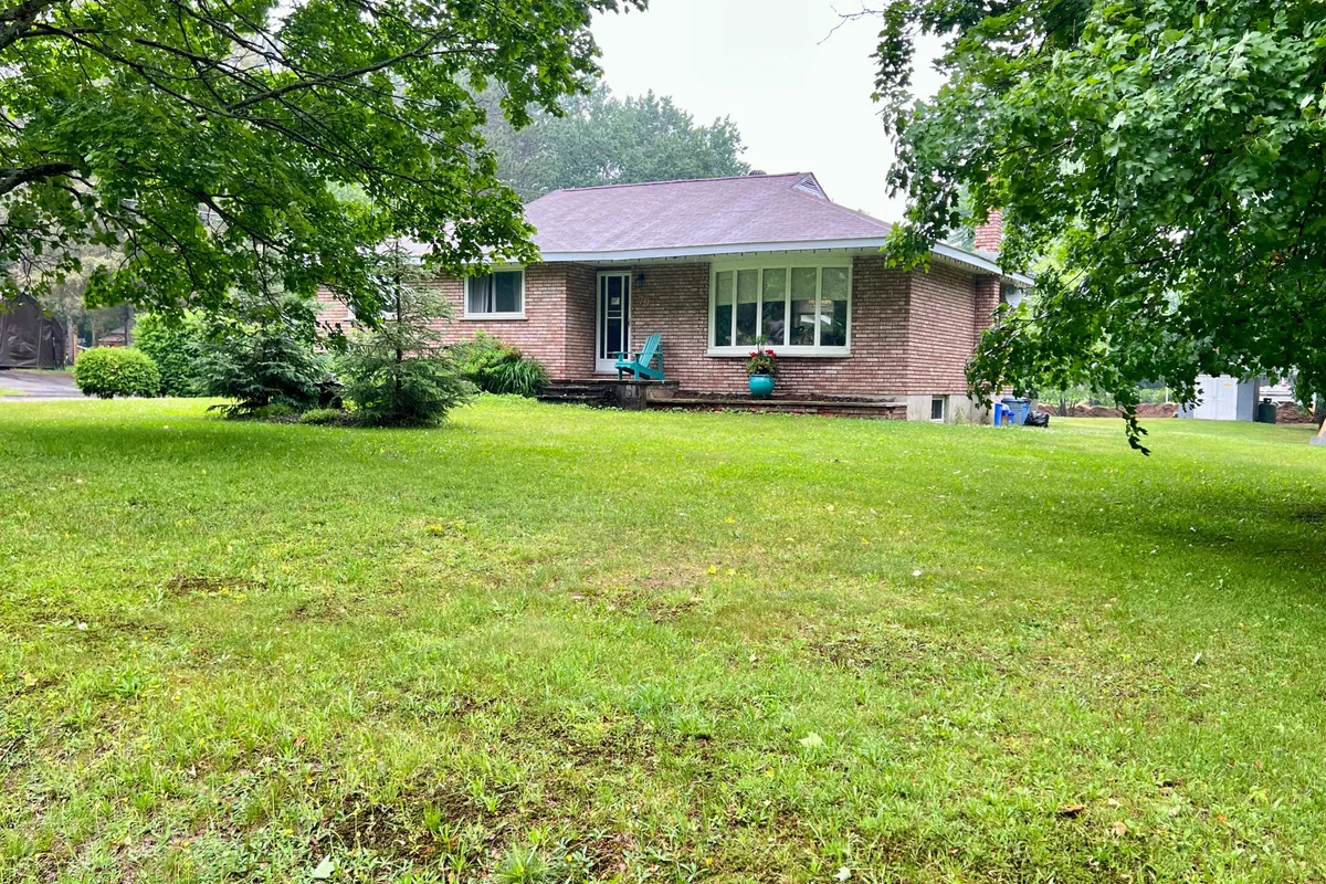 79 Albert Street, ON P0A 1Z0