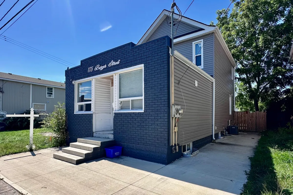 175 Burgar Street, ON L3B 2T3