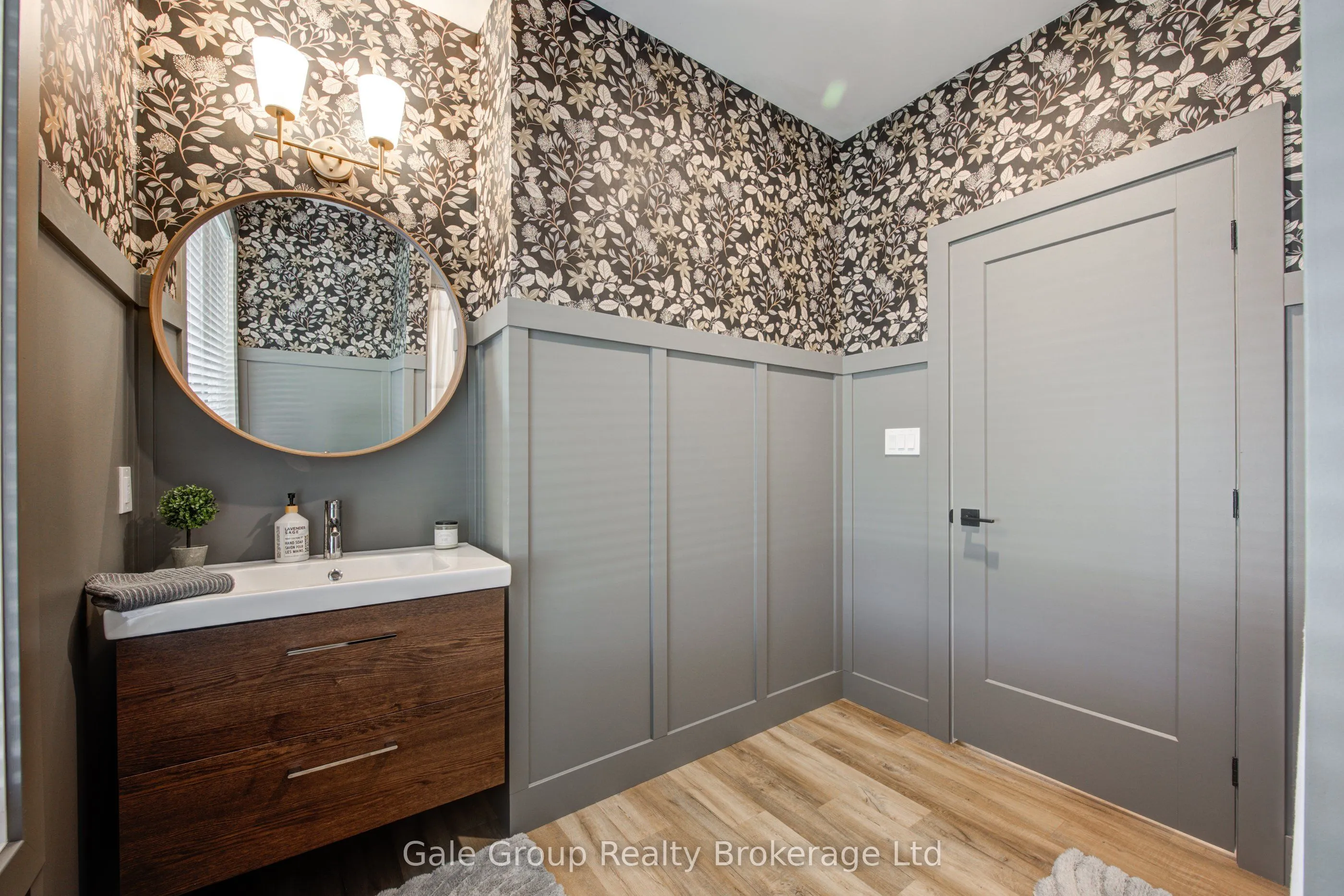 59 North Street, ON N0J 1R0