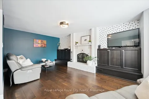 9 Kortright Road, ON N1G 4C8