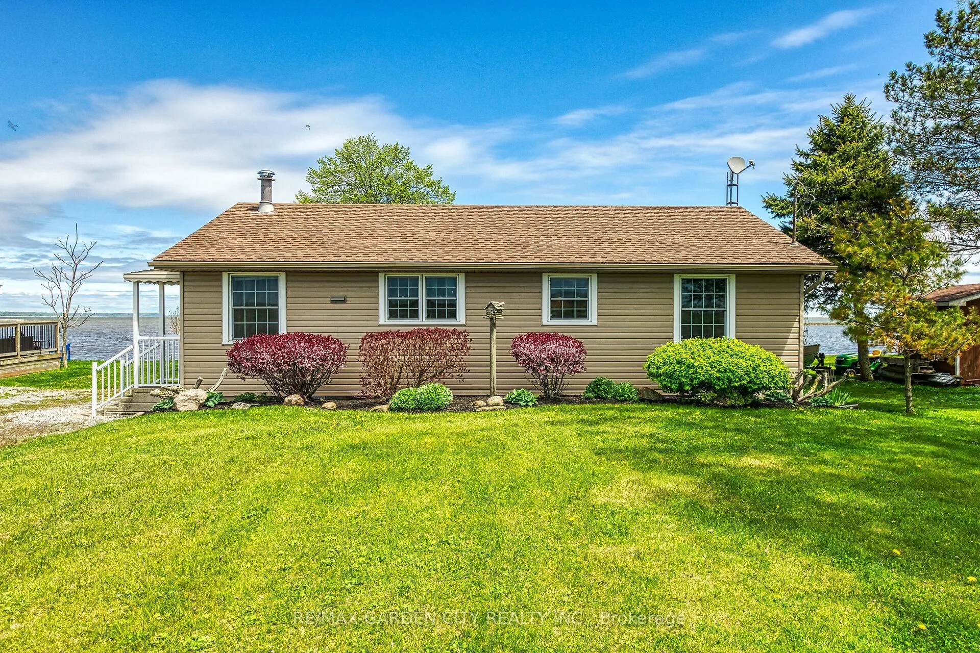 794 59 Highway, ON N0E 1M0