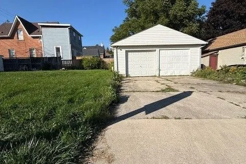 1803 4TH Avenue, ON N4K 4X9