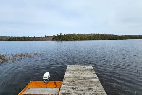 2724 River Road, ON K0H 2J0