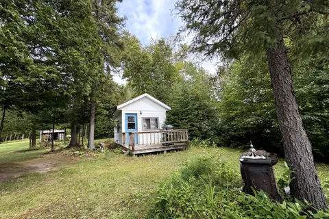 PL27561 LT 3 PL M978 N/A, ON P4N 7C5