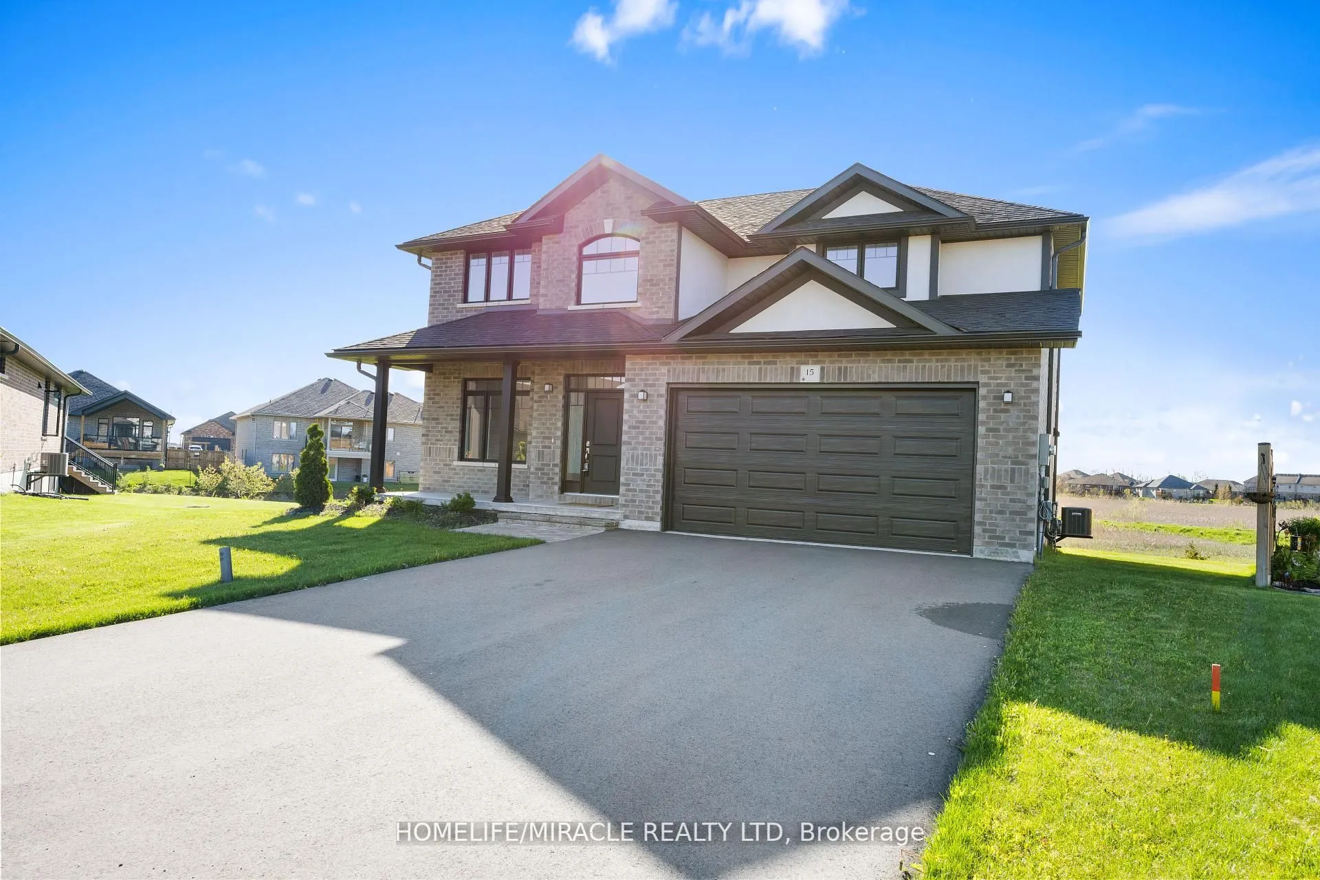 15 Mavety Court, ON K8N 0R6