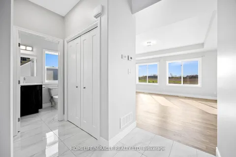 15 Mavety Court, ON K8N 0R6