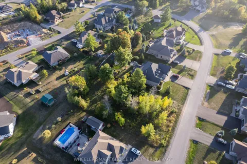 15 Conner Crescent, ON K0C 1P0