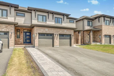 12 Otonabee Street, ON K8N 0T3