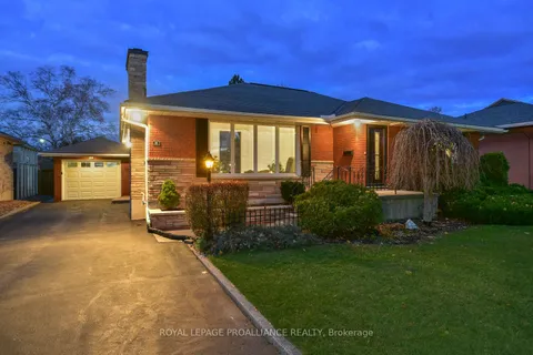 89 Stewart Boulevard, ON K6V 4W2