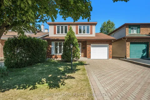 82 Nestow Drive, ON K2G 4L8