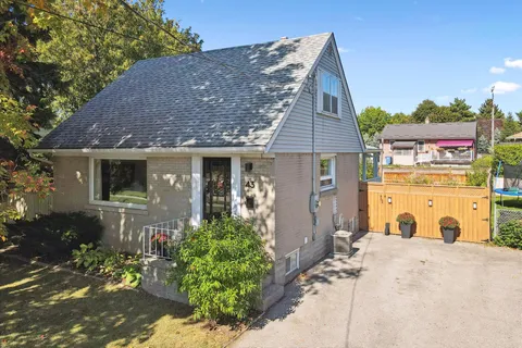 43 Vancouver Drive, ON N1E 2E7