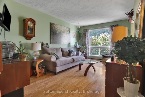 2770 4th Avenue, ON N4K 6R3