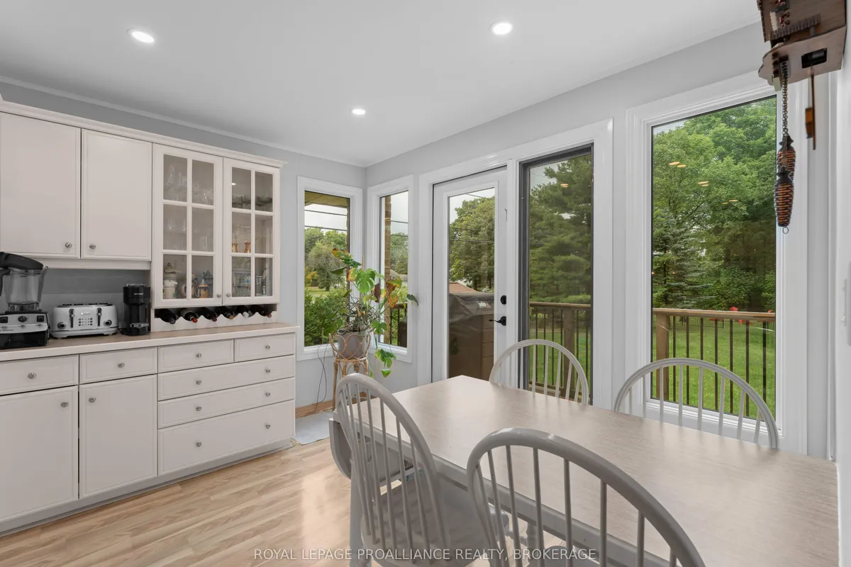 6 Faircrest Boulevard, ON K7L 4V1