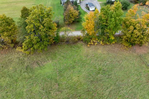 PT 1 McAndrews Road, ON K0G 1X0