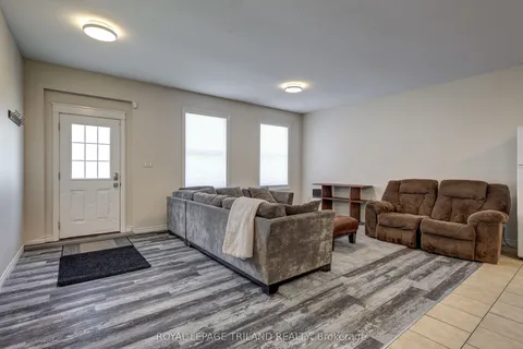 137 Ann Street, ON N6A 1R2