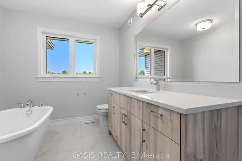 786 Antonio Farley Street, ON K4A 5N3