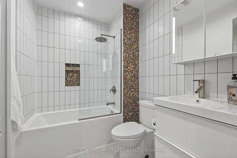 930 WELLINGTON Street, ON N6A 3S9