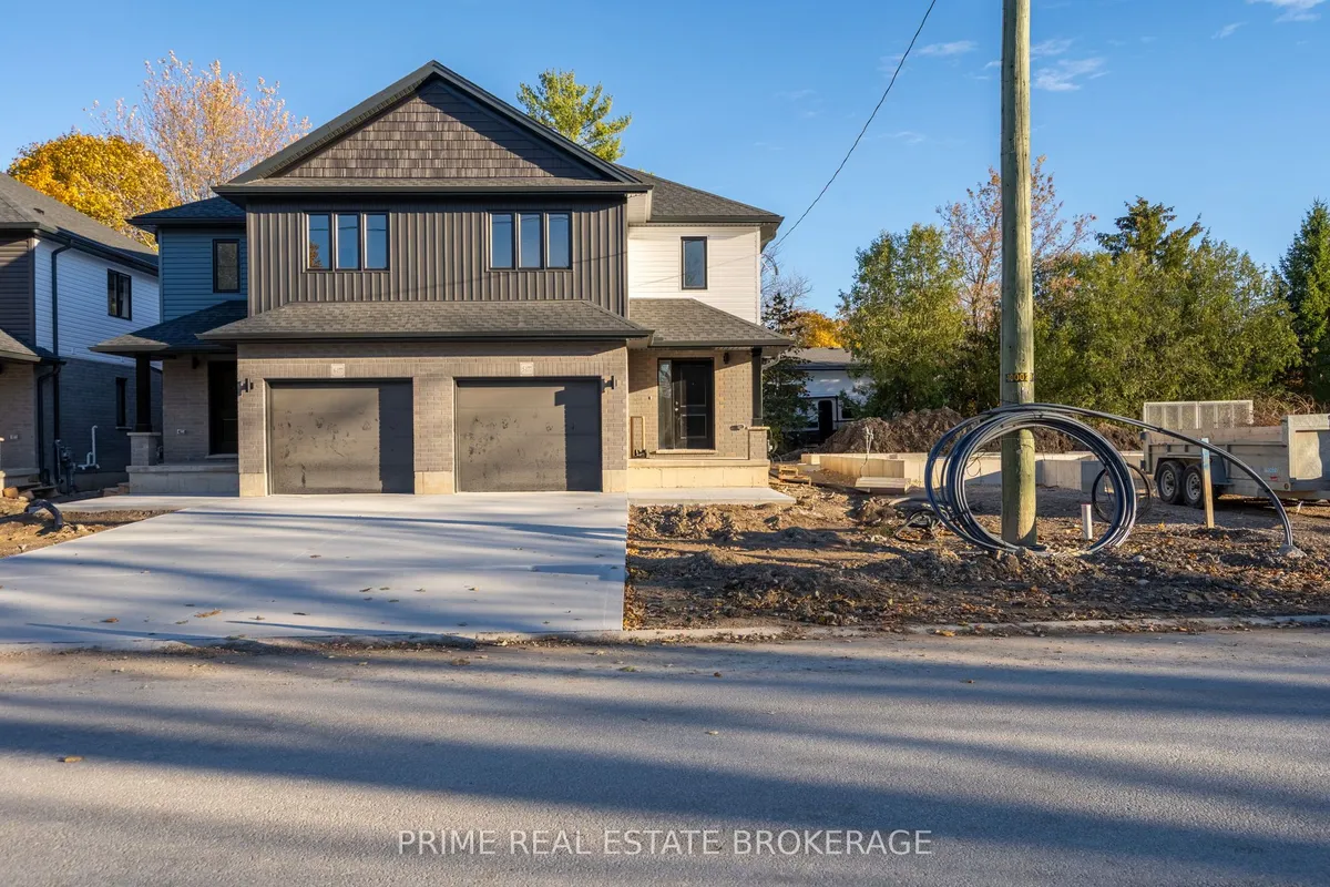 177 Chestnut Street, ON N0M 2J0