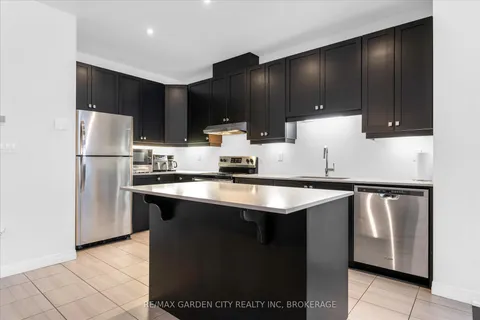 3998 Crown Street, ON L3J 0S6