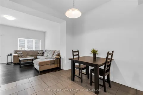 3998 Crown Street, ON L3J 0S6