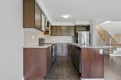 8485 Primrose Lane, ON L2H 0K8