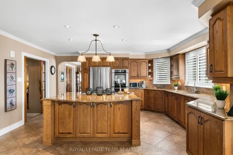 6501 Wellwood Street, ON K4P 1G2