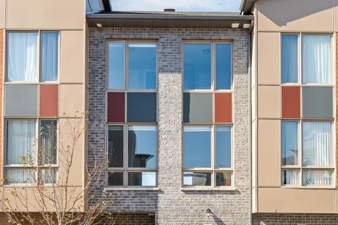 404 Terravita Private, ON K1V 2R9