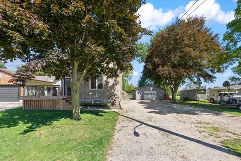 555 RAGLAN Street, ON N0G 2P0