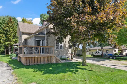 555 RAGLAN Street, ON N0G 2P0