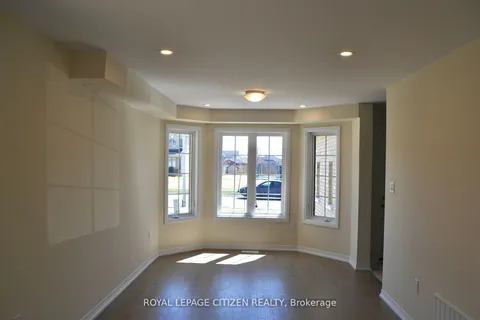 41 Carew Boulevard, ON K9V 0P7