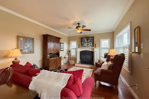 14 East Street, ON N0A 1N5