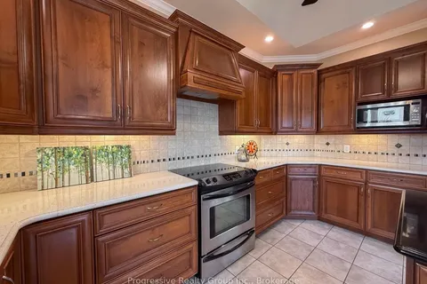 14 East Street, ON N0A 1N5