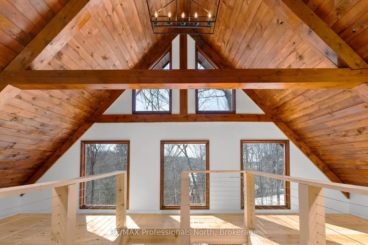 298 Angus Point Road, ON P0A 1X0