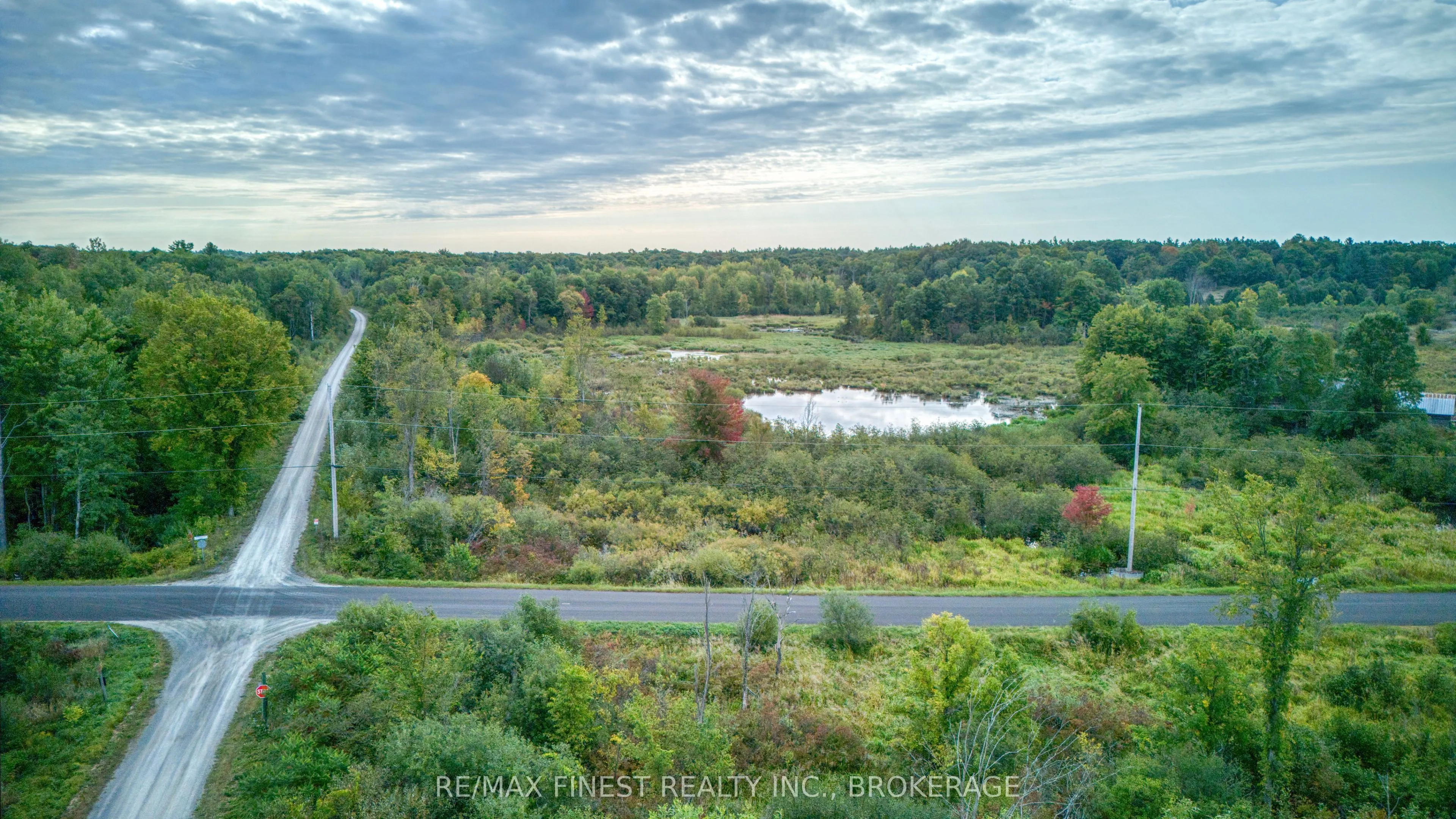 00 Armstrong Line, ON K0H 2B0