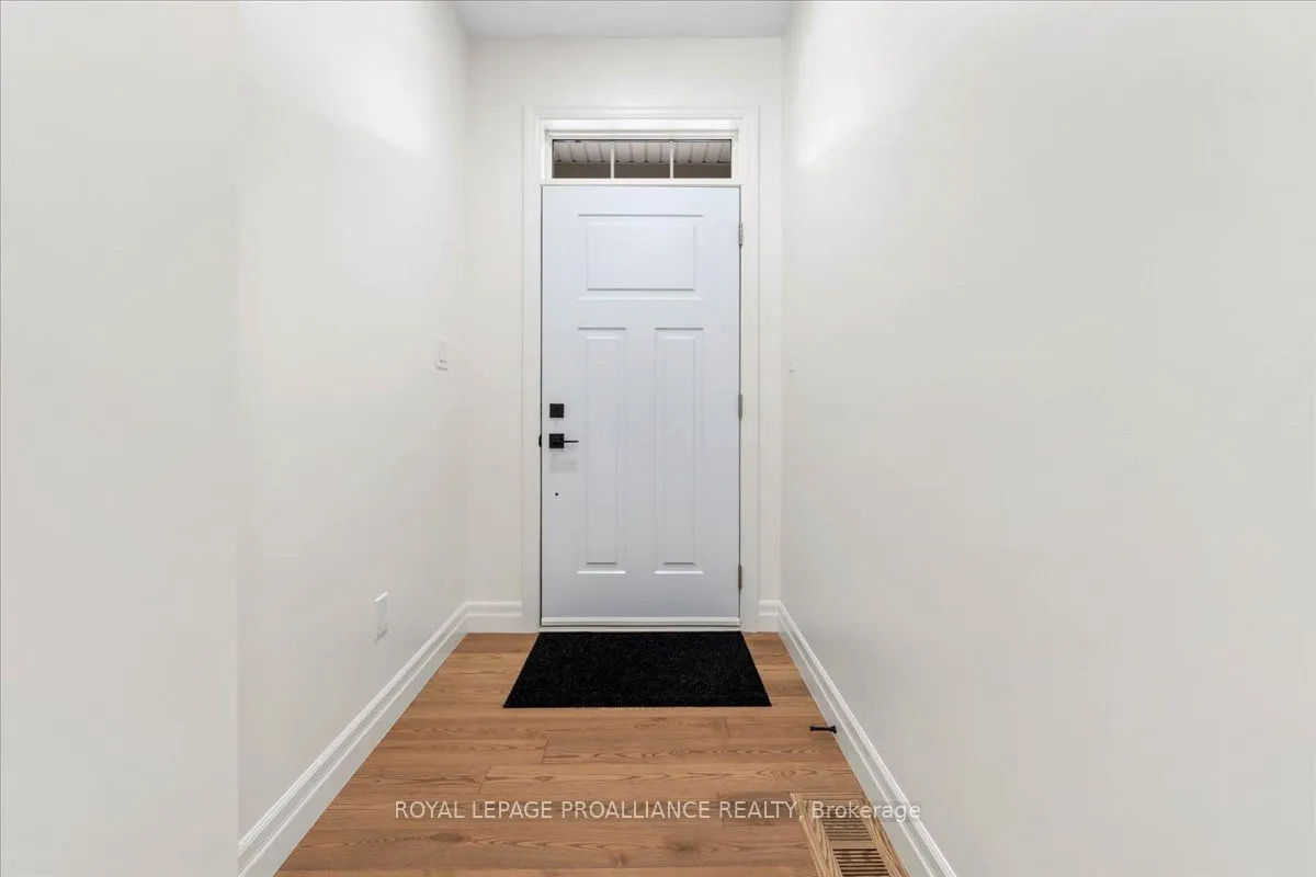 163 Pomeroy Avenue, ON K0K 3J0