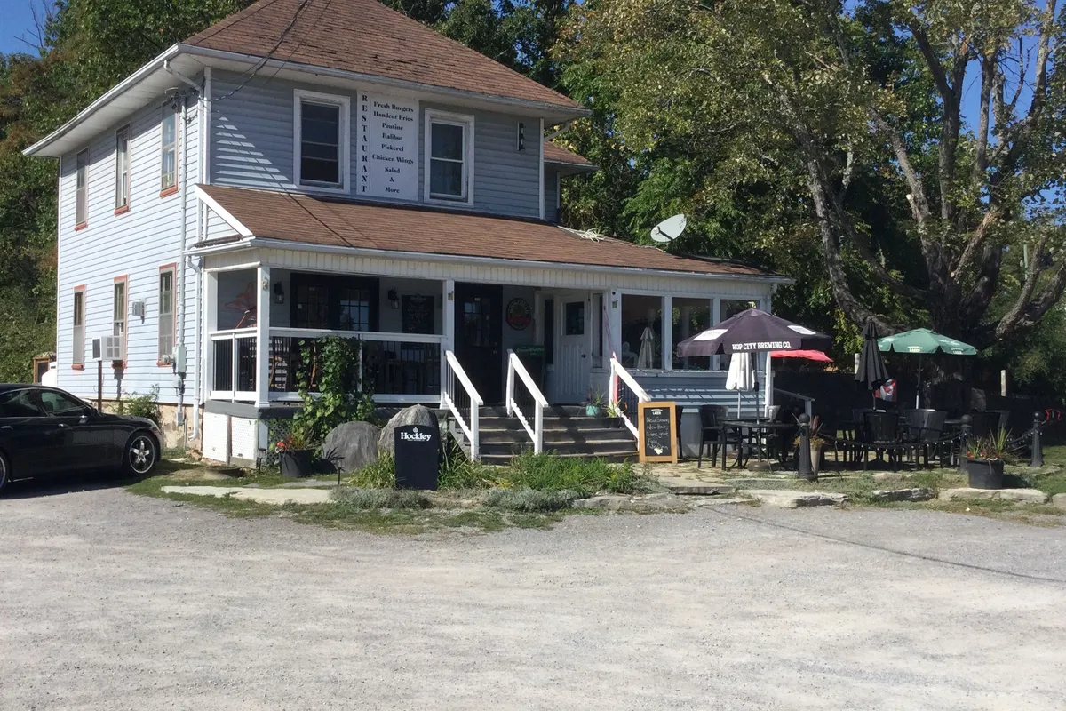 1925 Lakehurst Road, ON K9J 6X2