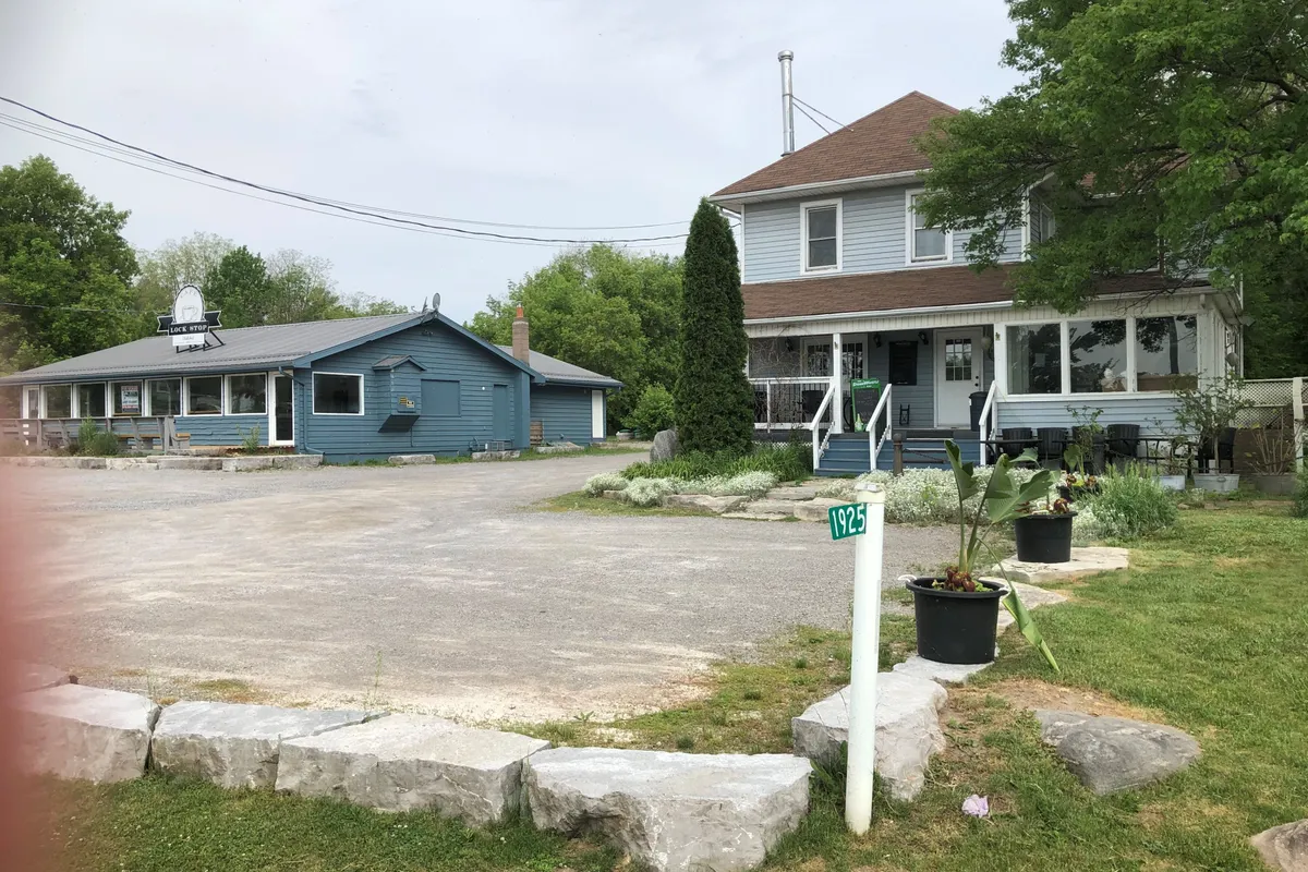 1925 Lakehurst Road, ON K9J 6X2