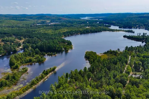 915 Madawaska River Drive, ON K0J 1L0