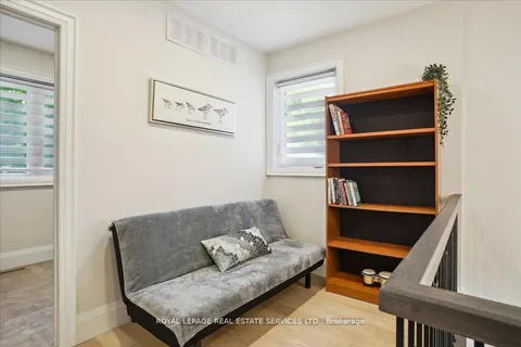 24 Peel Street, ON L9H 2Z9